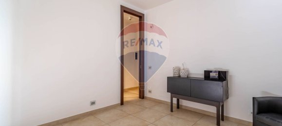 Квартира с 5 комнатами в Модуньо, Италия № 77161 29