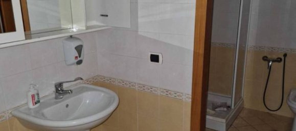 85m² Commercial property in Treviso, Italy No. 71335 17