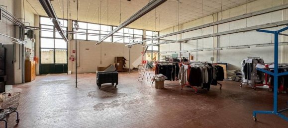 4 rooms Warehouse in Soncino, Italy No. 70875 42