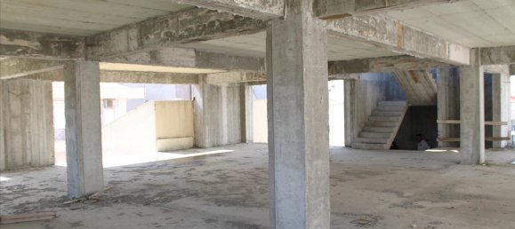 670m² Maisonette in Pylaia, Greece No. 5777 6