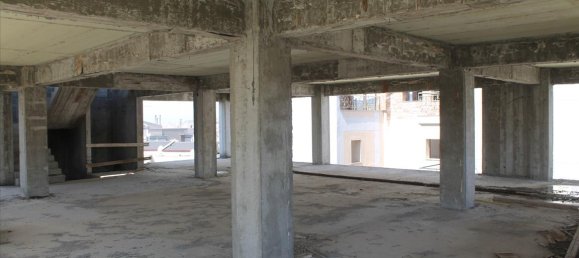 670m² Maisonette in Pylaia, Greece No. 5777 5