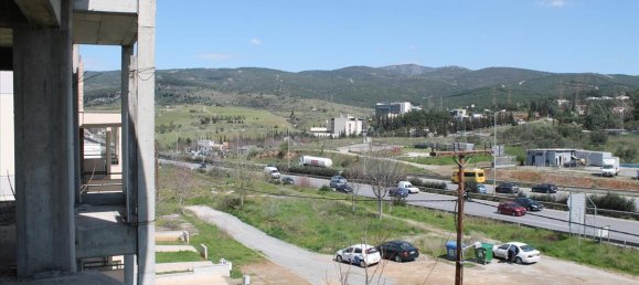 670m² Maisonette in Pylaia, Greece No. 5777 4