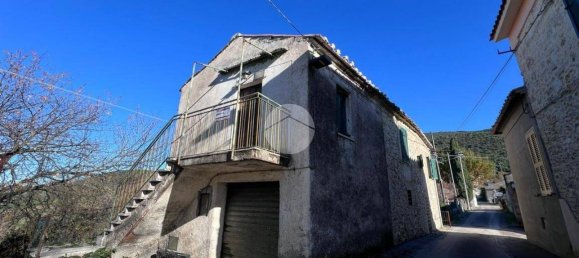 1 Schlafzimmer Haus in Montebuono, Italy, Nr. 143611 16