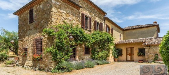 Дом с 8 спальнями в Лучиньяно, Италия № 385 3