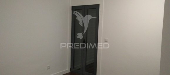 4 Schlafzimmer Wohnung in Porto, Portugal, Nr. 78906 17