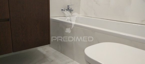 4 Schlafzimmer Wohnung in Porto, Portugal, Nr. 78906 4