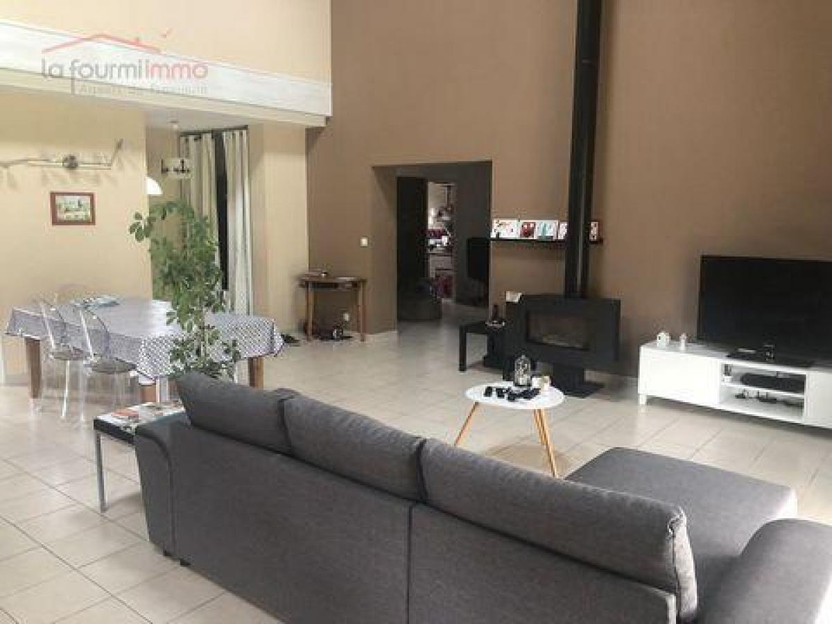 Casa T4 em Perigueux, France N.º 8943