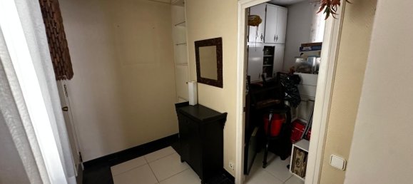 Apartamento de 4 dormitorios en Sants-Montjuïc, Spain No. 134759 37