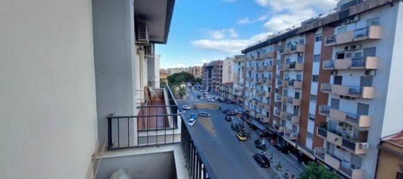 Дом с 4 комнатами в Палермо, Италия № 279888 14