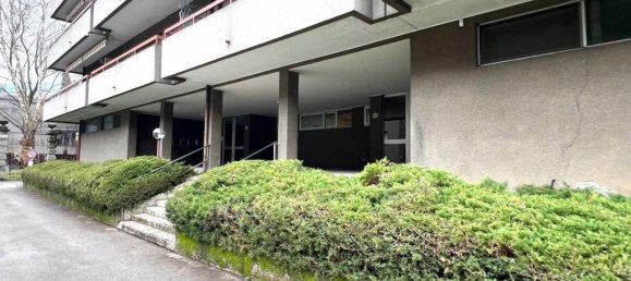 3 rooms Apartment in Como, Italy No. 36887 18