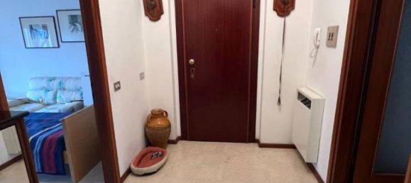3 rooms Apartment in Como, Italy No. 36887 24