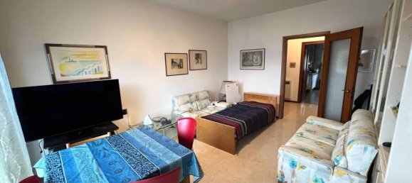 3 rooms Apartment in Como, Italy No. 36887 33