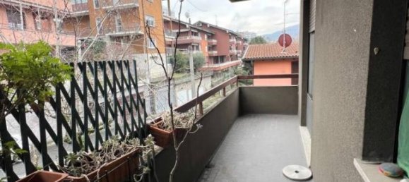 3 rooms Apartment in Como, Italy No. 36887 56