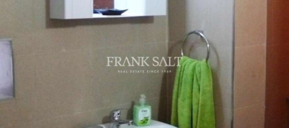 1 bedroom Maisonette in Saint Julian's, Malta No. 9199 6