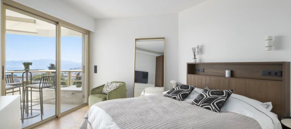 3 bedrooms Apartment in Cannes, France No. 1737 5