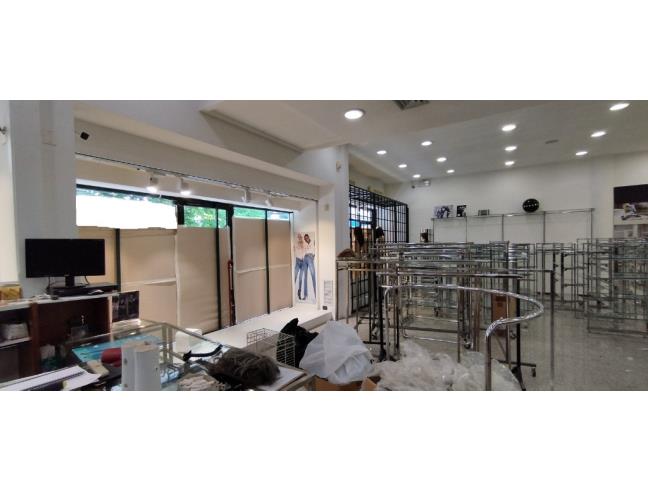 1 room Commercial property in Abano Terme, Italy No. 319617