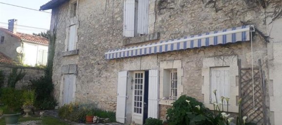 Casa de 4 dormitorios en Dordogne, France No. 16978 2