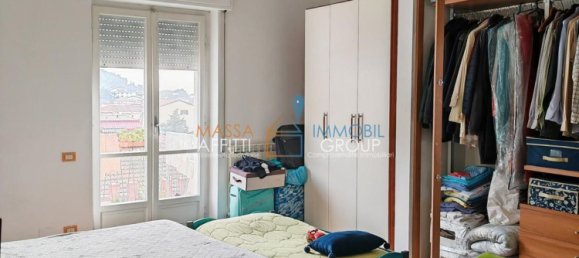5 rooms Apartment in Massa, Italy No. 188913 9