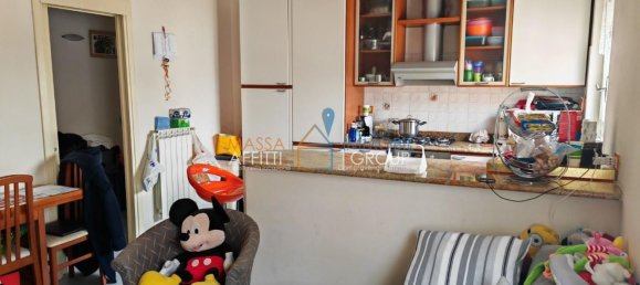 5 rooms Apartment in Massa, Italy No. 188913 3