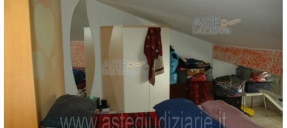 5 rooms Apartment in Cattolica, Italy No. 11495 5