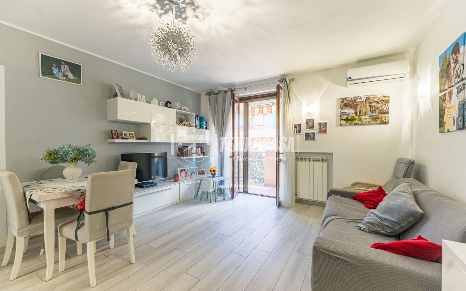 Apartamento de 2 dormitorios en Settimo Milanese, Italy No. 312604