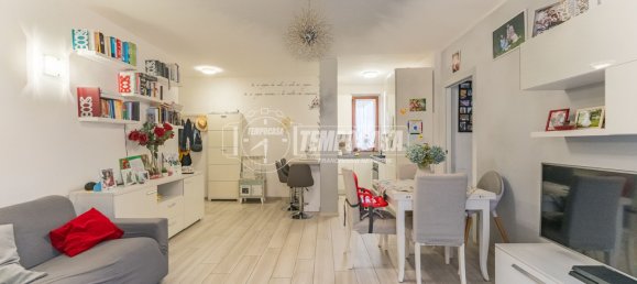 Apartamento de 2 dormitorios en Settimo Milanese, Italy No. 312604 5