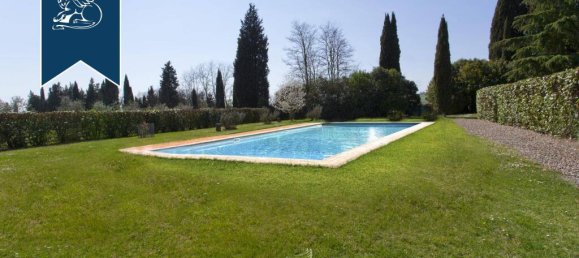 10 غرف نوم منزل في Siena, Italy رقم 320301 19