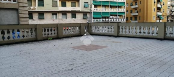 Gewerbliche Immobilie in Genoa, Italy 70m², Nr. 118335 11