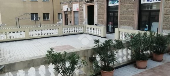 Gewerbliche Immobilie in Genoa, Italy 70m², Nr. 118335 10