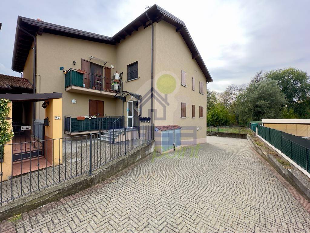 2 bedrooms Apartment in San Bassano, Italy No. 81361