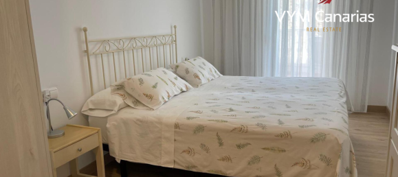 2 bedrooms Penthouse in Playa, Spain No. 15035 10