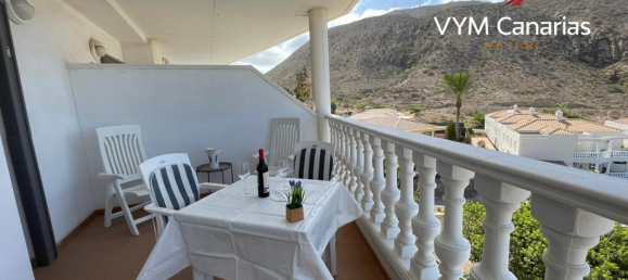 2 bedrooms Penthouse in Playa, Spain No. 15035 4