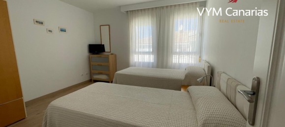 2 bedrooms Penthouse in Playa, Spain No. 15035 17