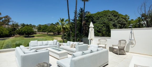 5 bedrooms Villa in Marbella, Spain No. 136719 7