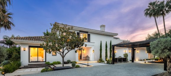 5 bedrooms Villa in Marbella, Spain No. 136719 30