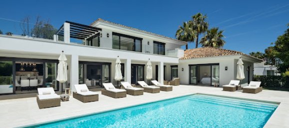 5 bedrooms Villa in Marbella, Spain No. 136719 5