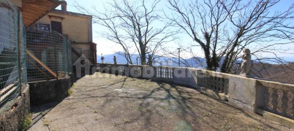 1 bedroom Apartment in Genoa, Italy No. 291686 2