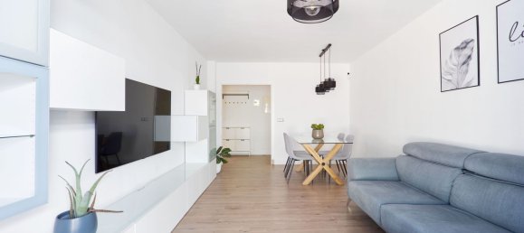 Apartamento de 3 dormitorios en San Luis de Sabinillas, Spain No. 148386 27