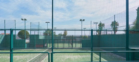 Apartamento de 3 dormitorios en San Luis de Sabinillas, Spain No. 148386 5