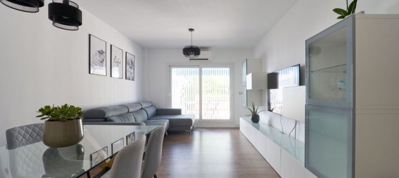Apartamento de 3 dormitorios en San Luis de Sabinillas, Spain No. 148386 24