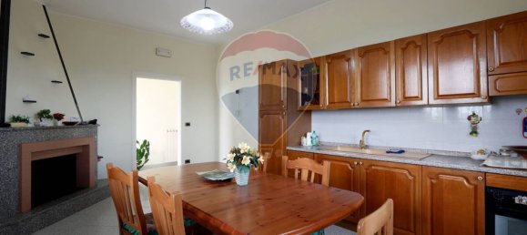 9-salle Villa à Martina Franca, Italy No. 77774 7