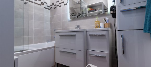 3 bedrooms Apartment in Eragny, France No. 163010 17