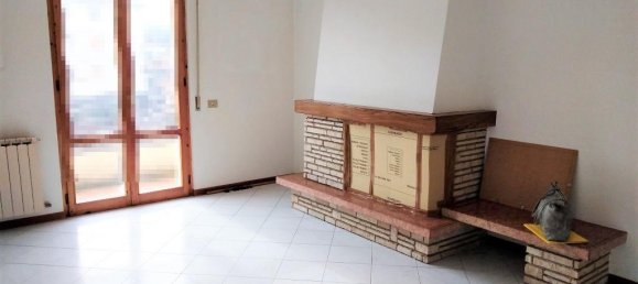 Apartamento de 4 divisões em Laterina Pergine Valdarno, Italy N.º 229392 2
