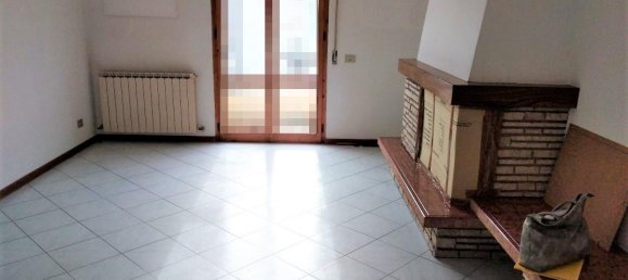 Apartamento de 4 divisões em Laterina Pergine Valdarno, Italy N.º 229392 4