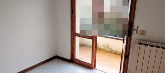 Apartamento de 4 divisões em Laterina Pergine Valdarno, Italy N.º 229392 10