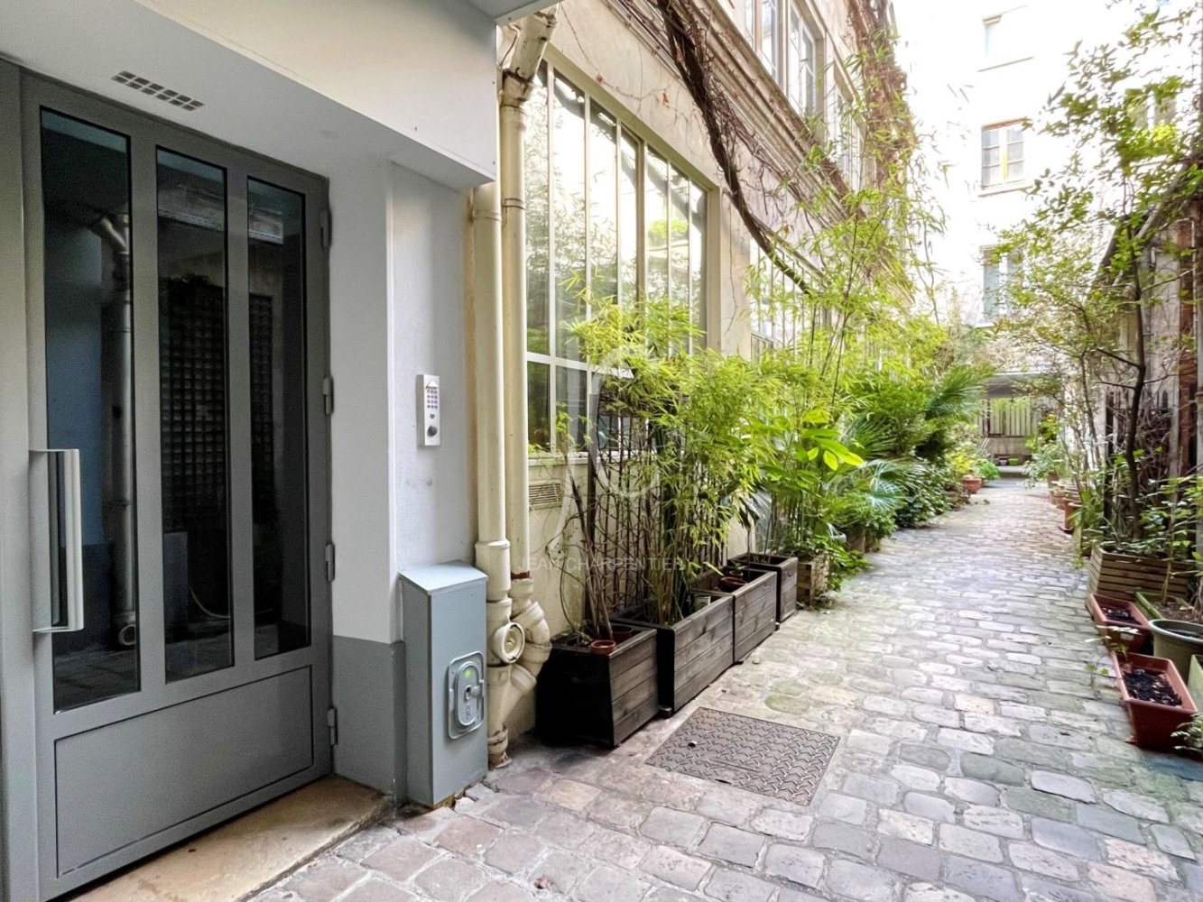 Studio à Paris, France No. 164893