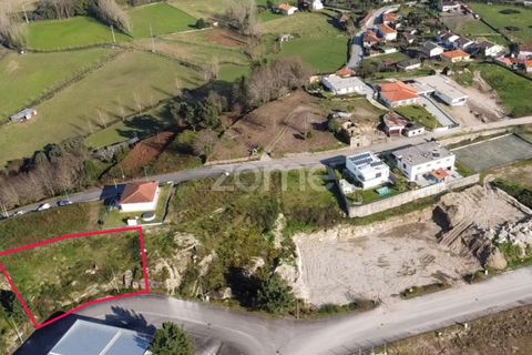 266m² Land in Lanhoso, Portugal No. 149150