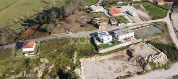 266m² Land in Lanhoso, Portugal No. 149150 10