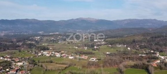266m² Land in Lanhoso, Portugal No. 149150 9