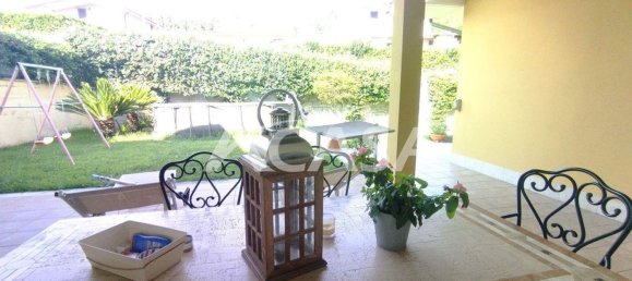4 bedrooms Villa in Lariano, Italy No. 310824 21